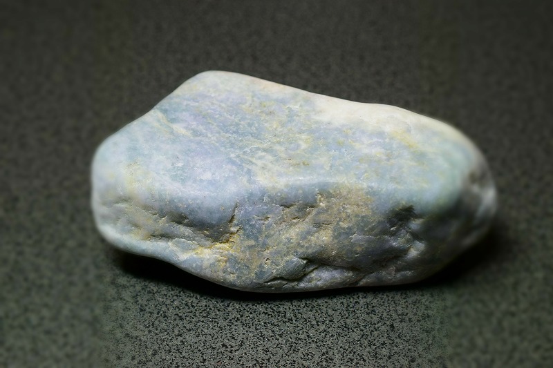 糸魚川産　翡翠原石