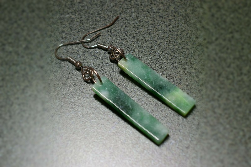 ピアス