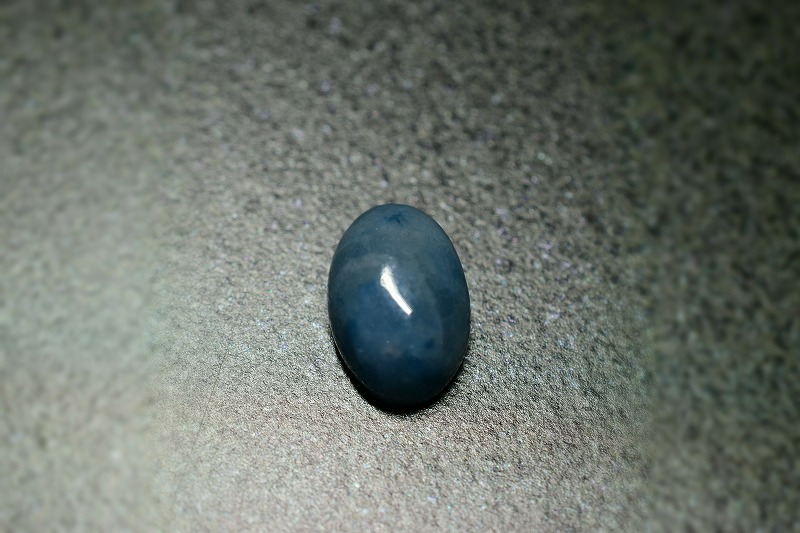 糸魚川産　本翡翠　ルース