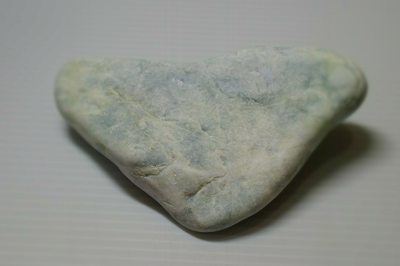 糸魚川産　翡翠原石