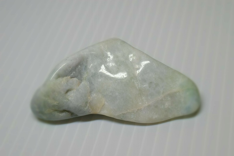 糸魚川産　翡翠原石