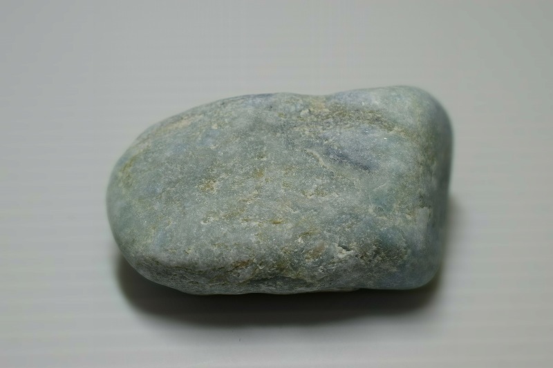 糸魚川産　翡翠原石