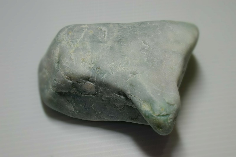 糸魚川産　翡翠原石