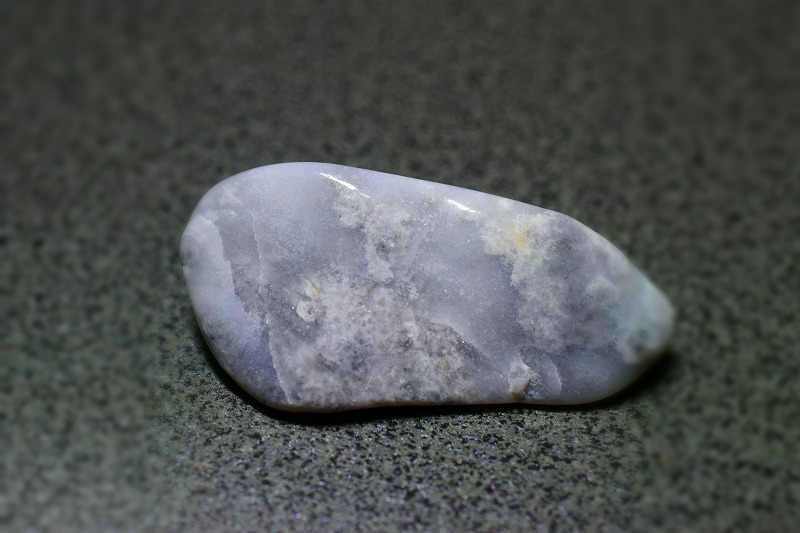 糸魚川産 　翡翠原石