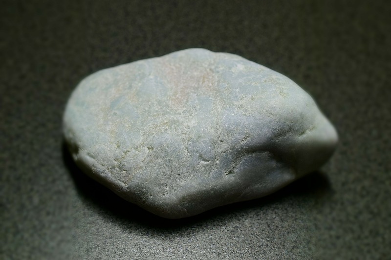 糸魚川産　翡翠原石