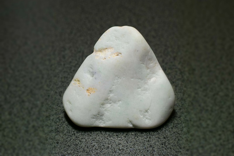 糸魚川産　翡翠原石