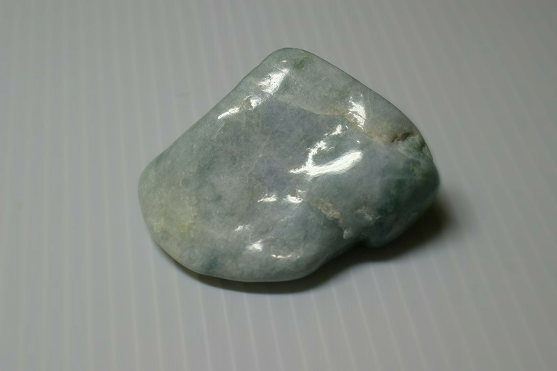 糸魚川産　翡翠　原石　