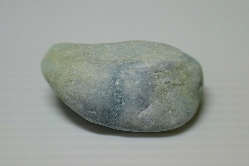 糸魚川産　翡翠原石