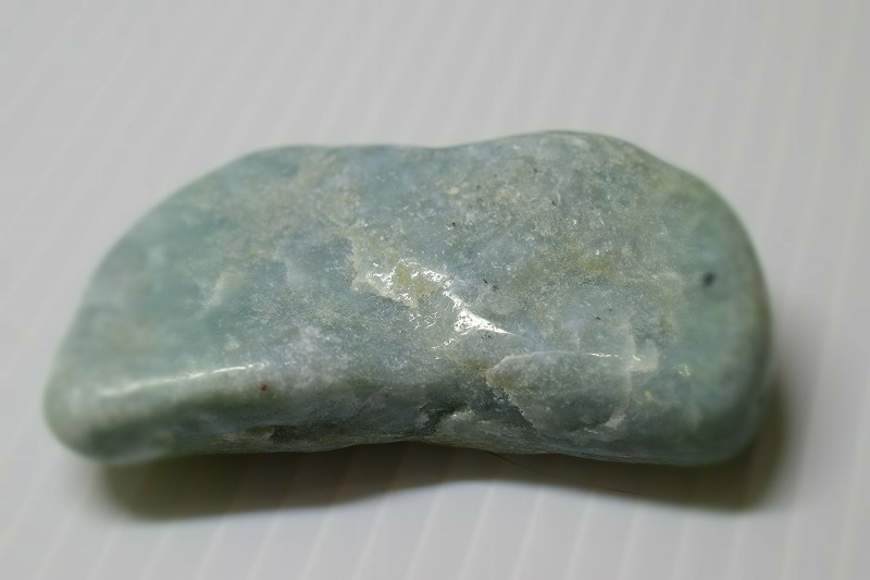 糸魚川産　翡翠原石　