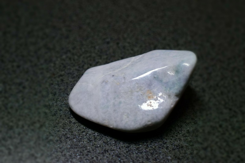 糸魚川産　翡翠原石