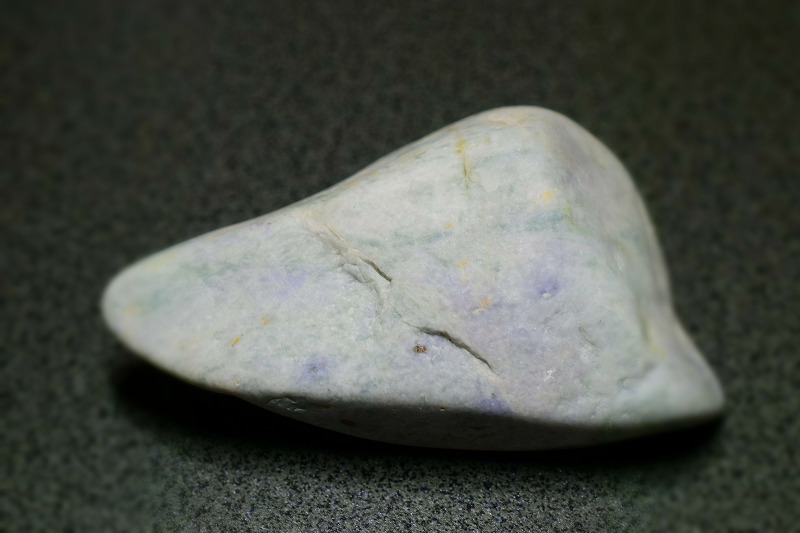 糸魚川産　翡翠原石