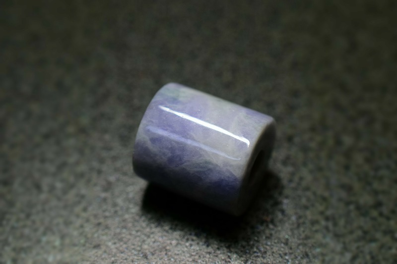 管玉