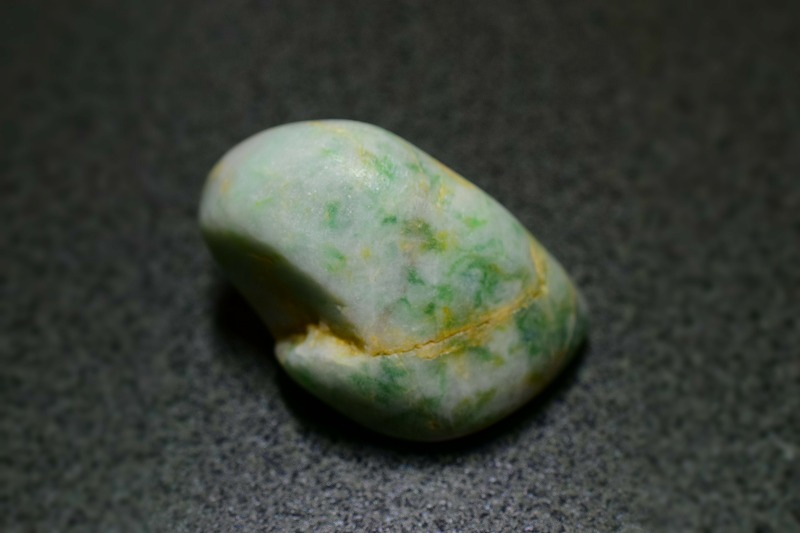 糸魚川産　海石