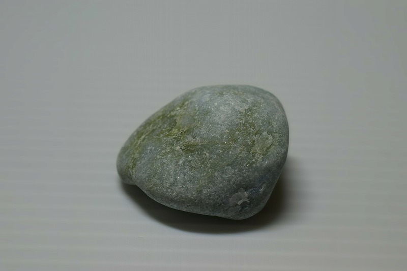 糸魚川産　翡翠原石
