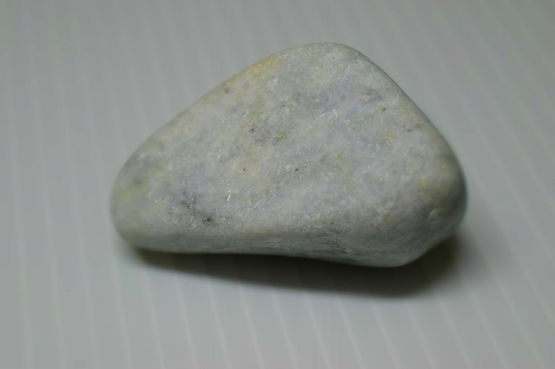 糸魚川産　翡翠原石