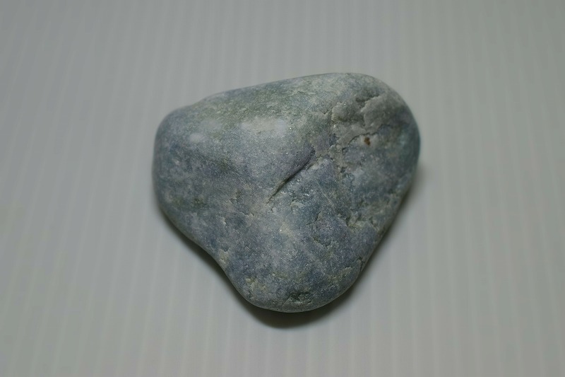糸魚川産　翡翠原石