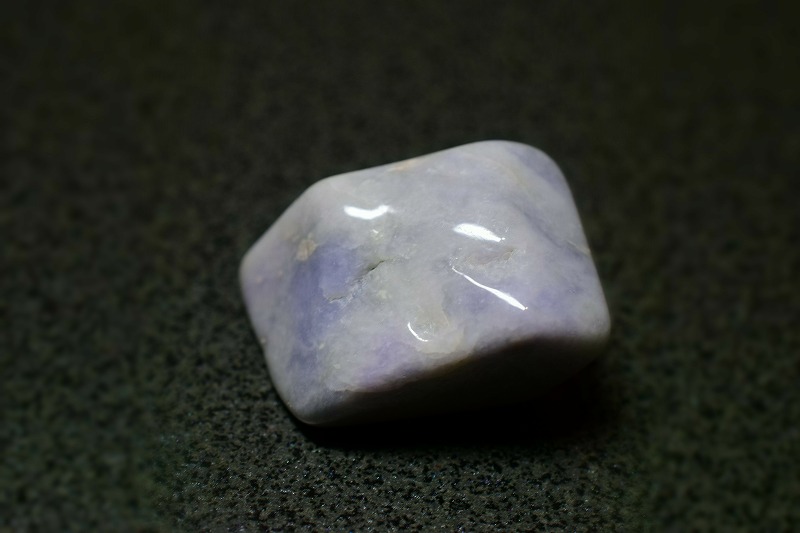 糸魚川産　翡翠原石　