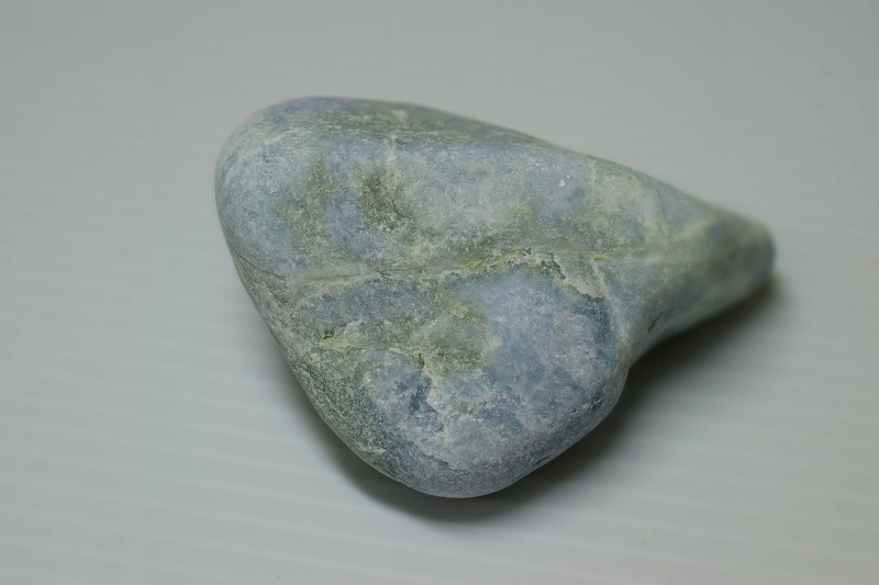 糸魚川産　翡翠原石