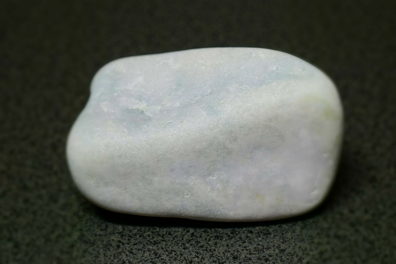 糸魚川産　翡翠原石