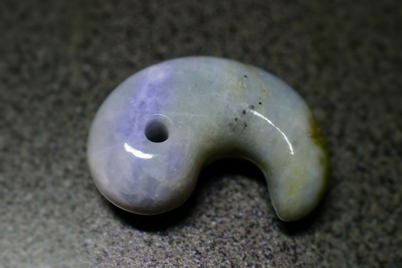 糸魚川産翡翠　勾玉　31mm