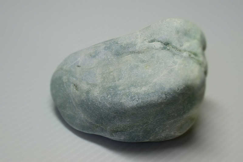 糸魚川産　翡翠原石