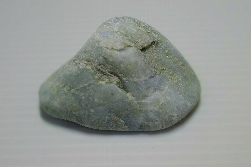糸魚川産　翡翠原石