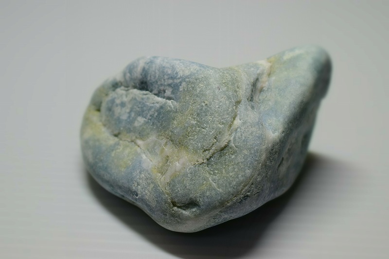 糸魚川産　翡翠原石