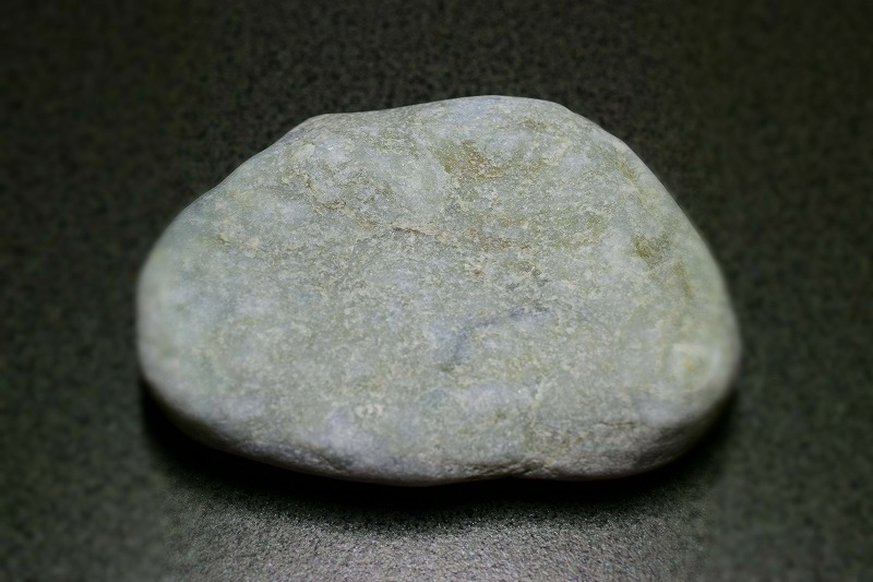 糸魚川産　翡翠原石