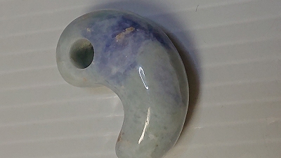 糸魚川産　勾玉 36mm