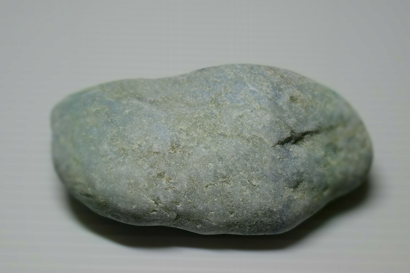 糸魚川産　翡翠原石