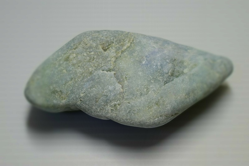 糸魚川産　翡翠原石