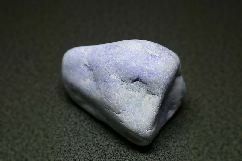 糸魚川産　翡翠原石