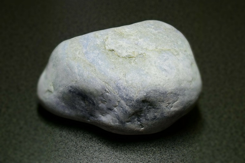糸魚川産　翡翠原石