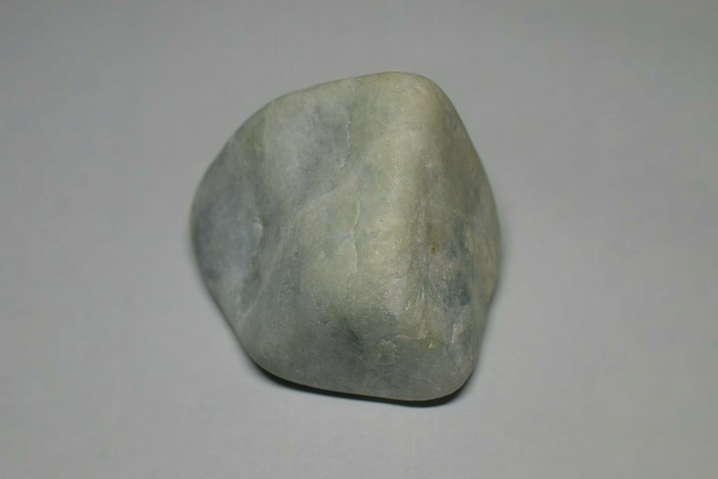 糸魚川産　翡翠原石　
