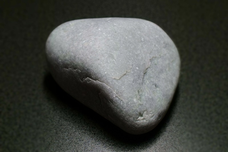 糸魚川産　翡翠原石