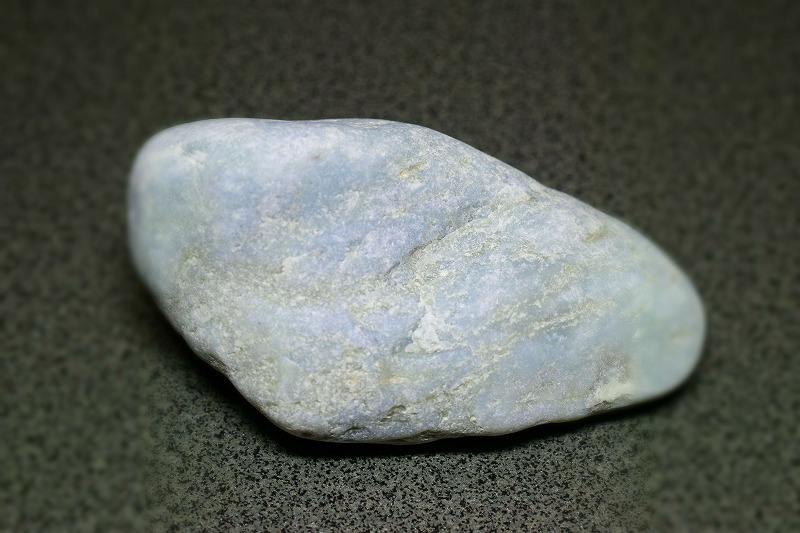 糸魚川産　翡翠原石