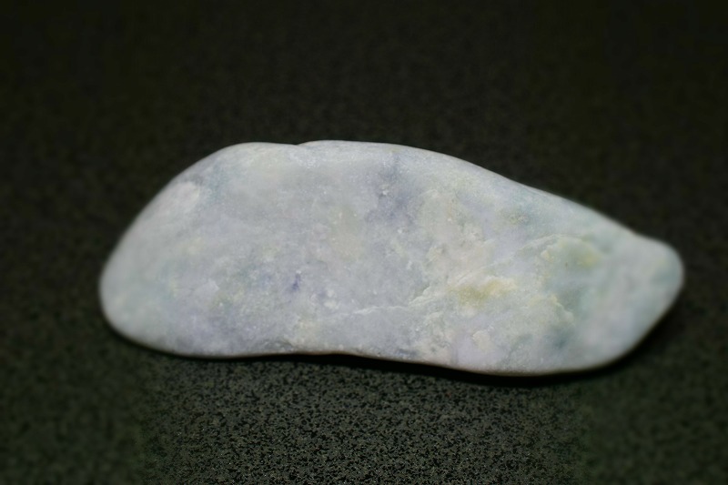 糸魚川産　翡翠原石