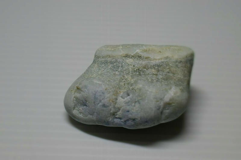 糸魚川産　翡翠原石