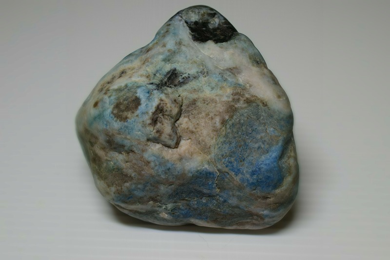 糸魚川産　翡翠原石
