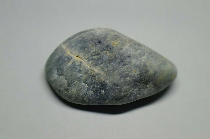 糸魚川産　翡翠原石
