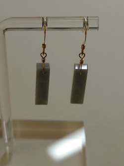 糸魚川産　ピアス