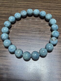糸魚川産　高級ブレスレット 青　10mm