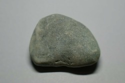 糸魚川産　翡翠原石