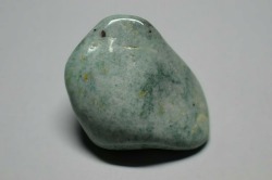 糸魚川産　翡翠原石　
