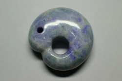 糸魚川産翡翠　サル玉　41mm