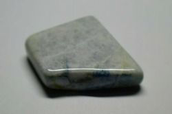 糸魚川産　翡翠原石