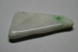 糸魚川産　翡翠原石