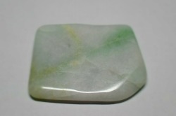 糸魚川産　翡翠原石