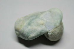 糸魚川産　翡翠原石