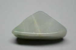 糸魚川産　翡翠原石